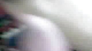 21 Sextury द्वारे peppering सेक्स व्हिडिओ मध्ये एक डोके देण्यासाठी तिच्या तोंडात हार्ड कोंबडा स्वागत करण्यापूर्वी पूर्णपणे मादक बस्टी काळी किन्नर तिच्या स्लिम मिनी डिकच्या जीभ संभोगाचे स्वागत करते.